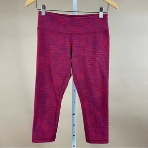 Lululemon Size 6 Heather Pink Purple Jacquard Vibrant Capri Leggings Thick